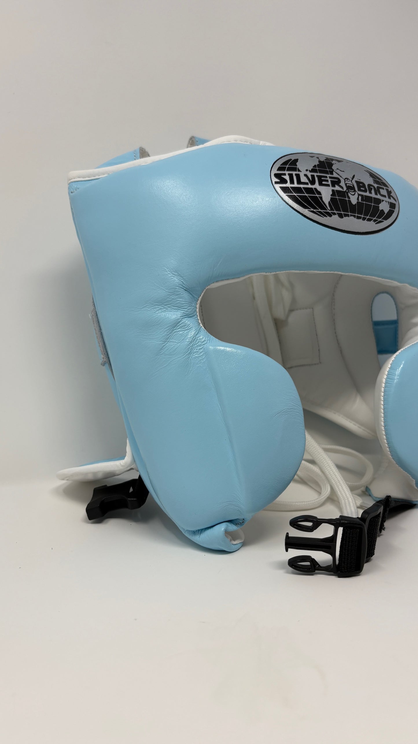 CASQUE DE BOXE - CUIR - BLANC / BLEU CIEL