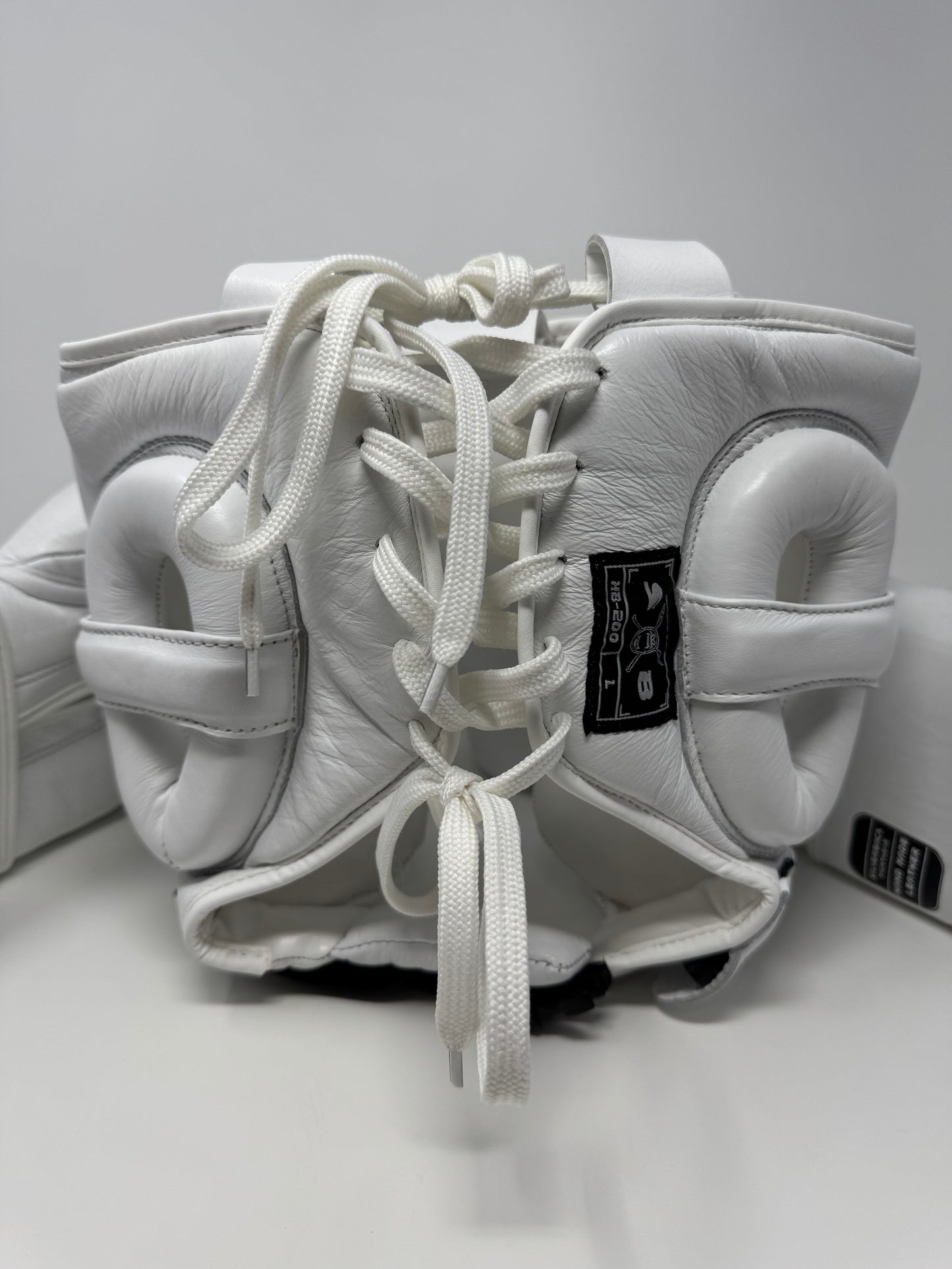 CASQUE DE BOXE - CUIR - BLANC
