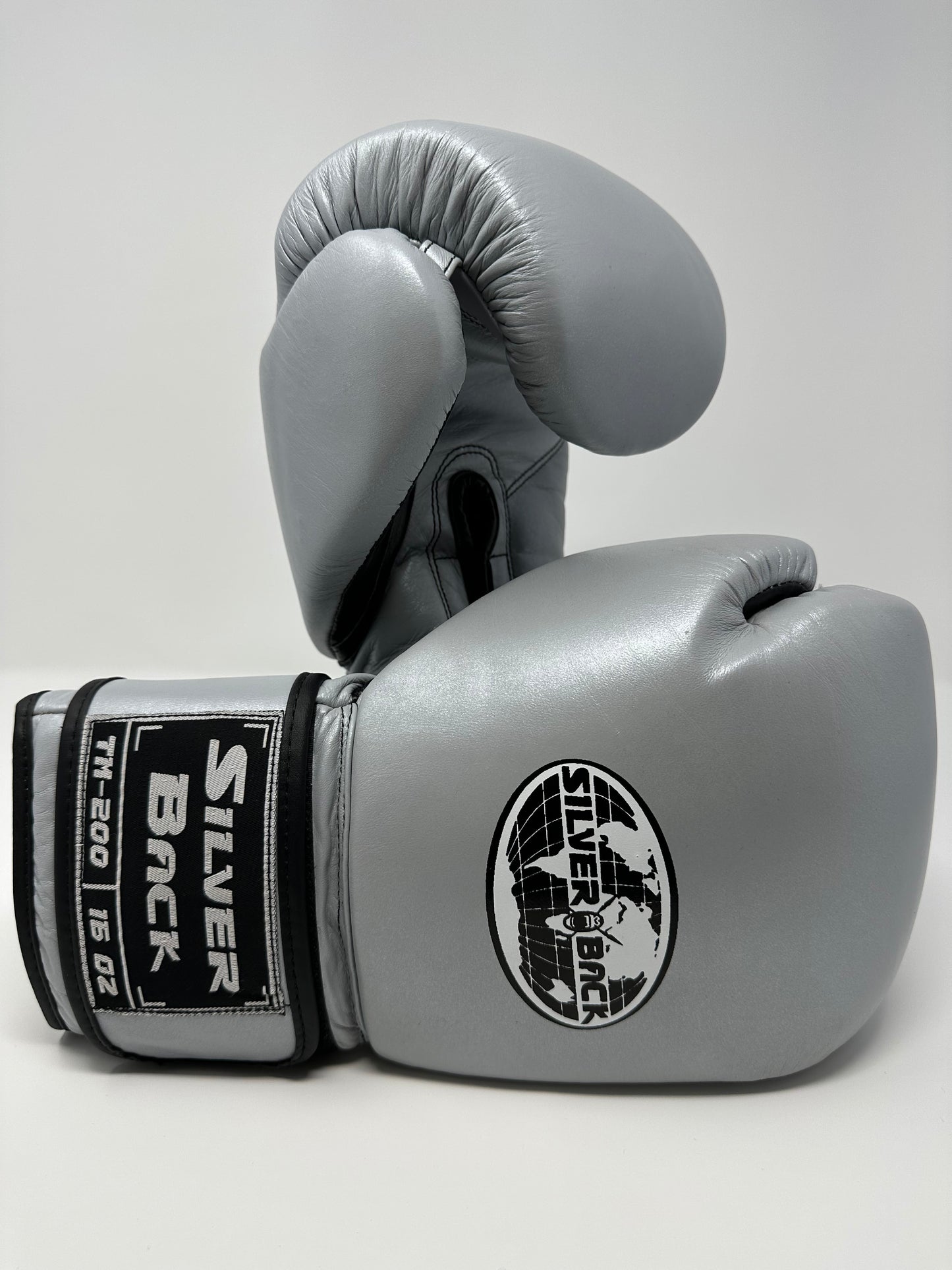 GANTS DE BOXE SILVERBACK - TM-200 - Argenté