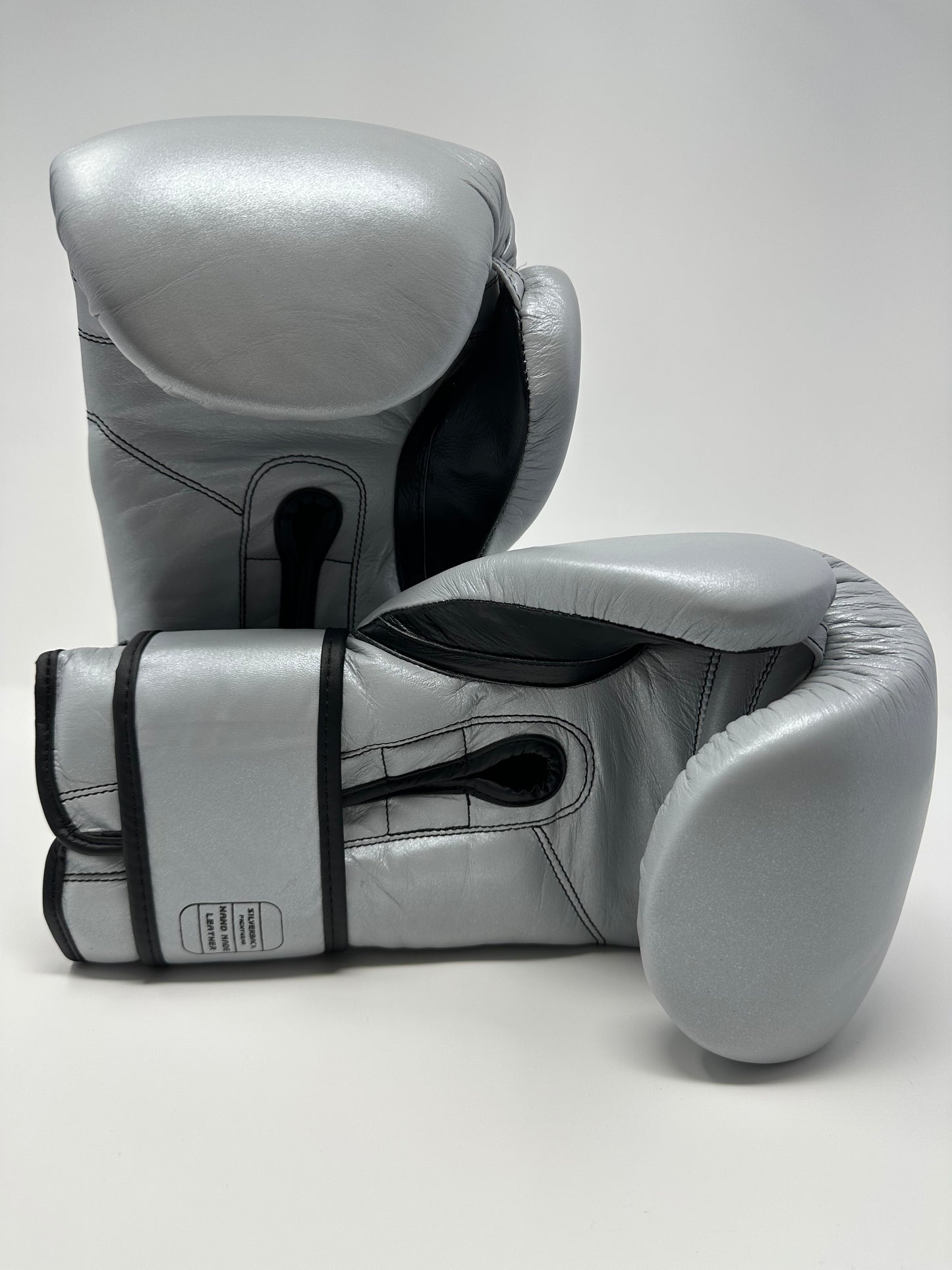 GANTS DE BOXE SILVERBACK - TM-200 - Argenté