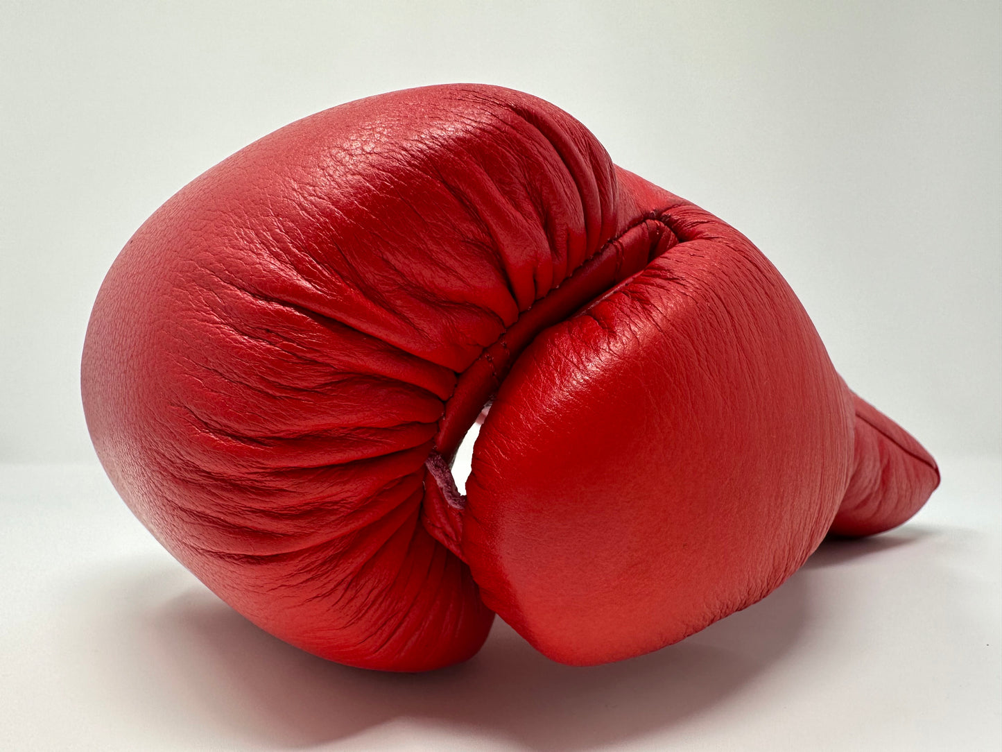 GANTS DE BOXE À LACETS SILVERBACK - ROUGE