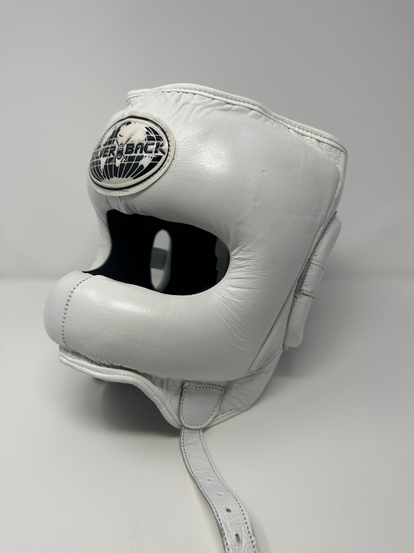 CASQUE DE BOXE À BARRE - CUIR - BLANC